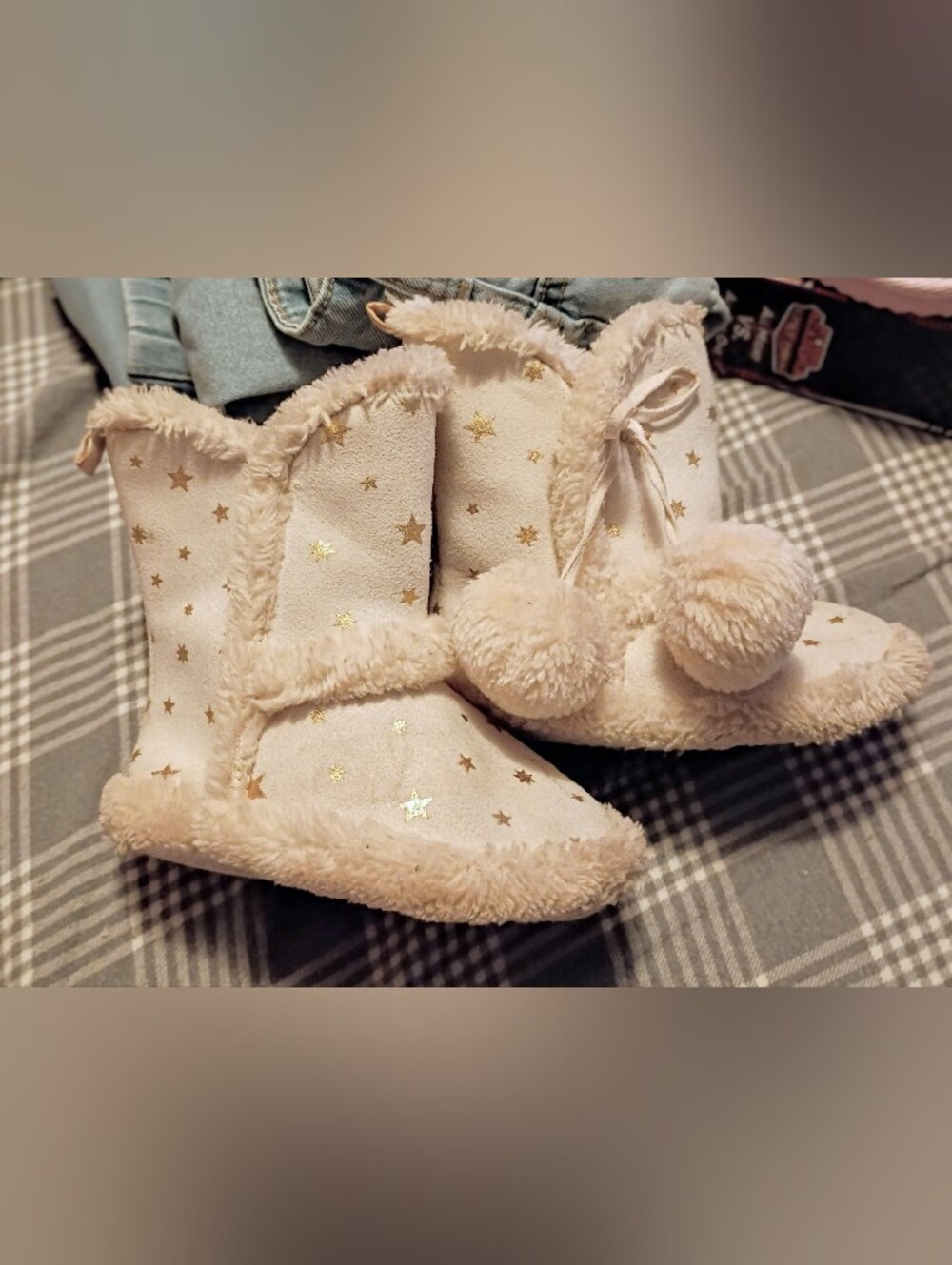 Cozy Star Pom-Pom Boot Slippers in Blush